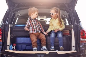 keeping kids entertained while traveling in car children's world 